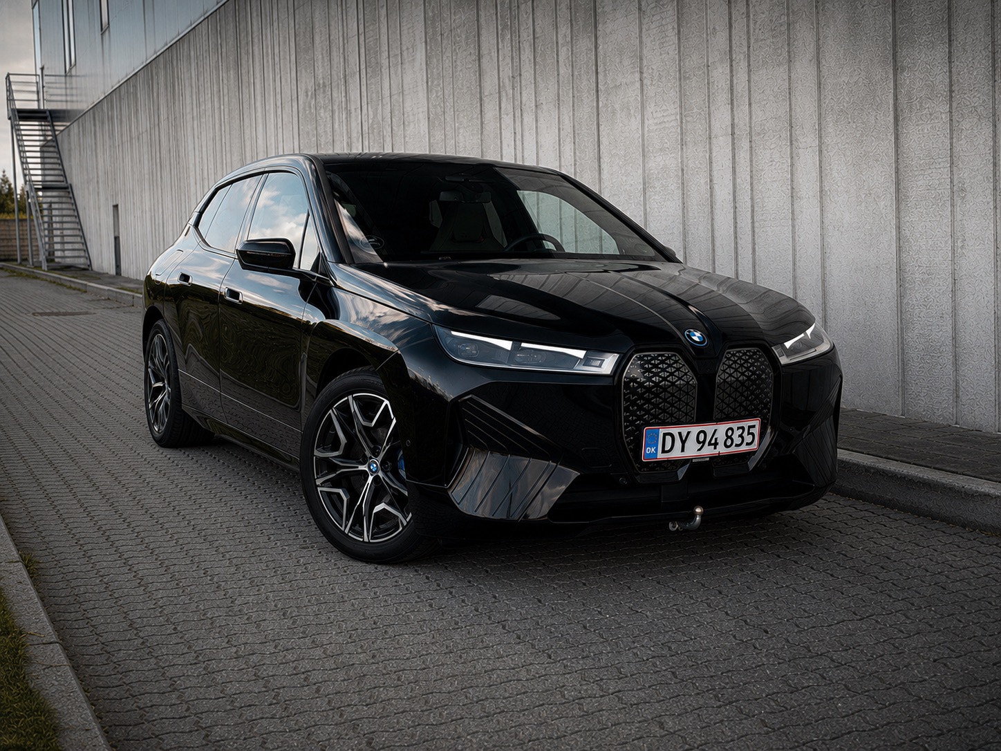 BMW iX til salg hos Nabilli