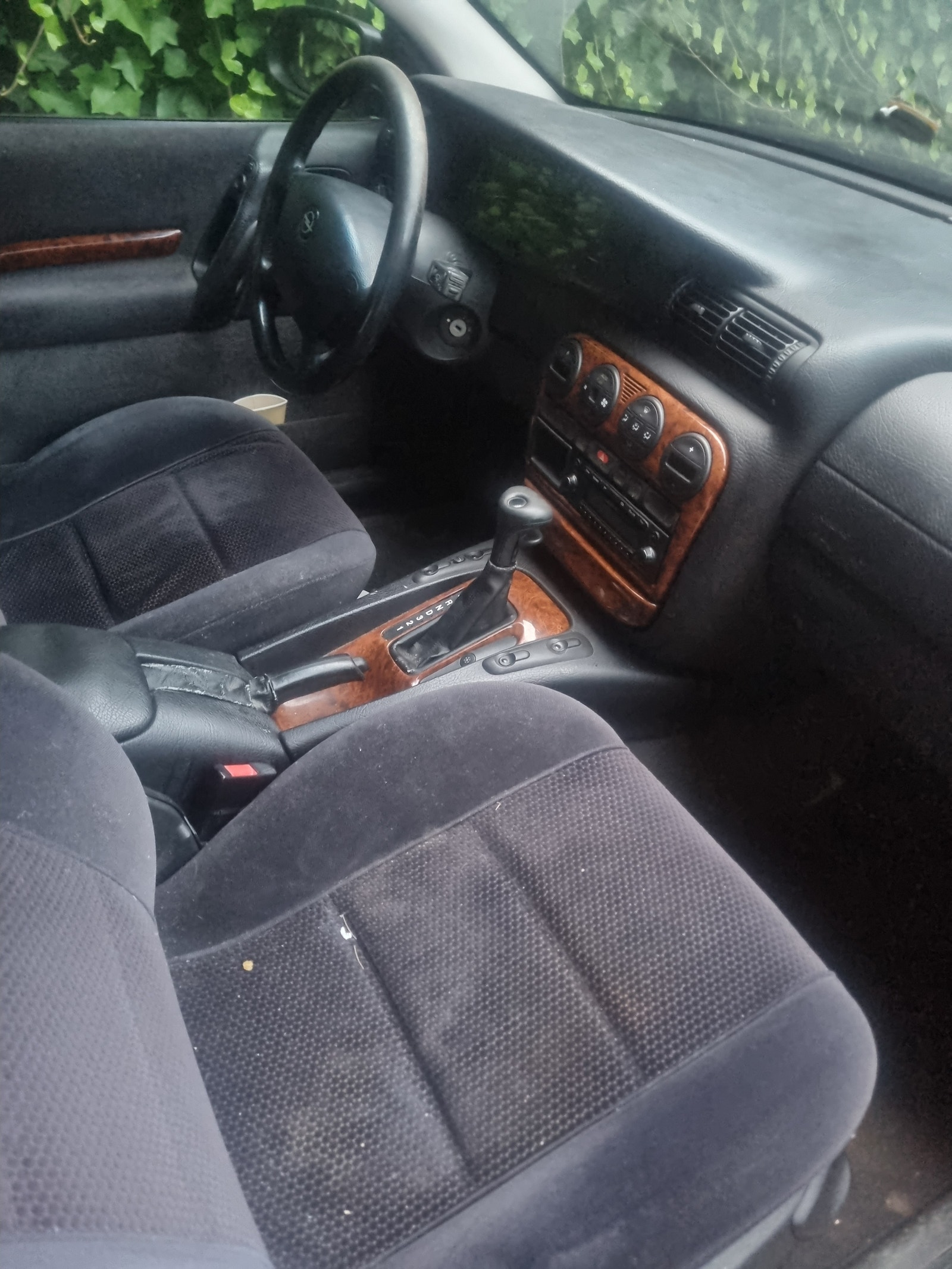 Opel Omega til salg hos Nabilli