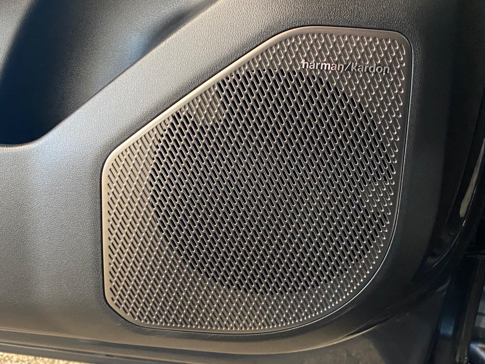 Kia EV4 til salg hos Nabilli