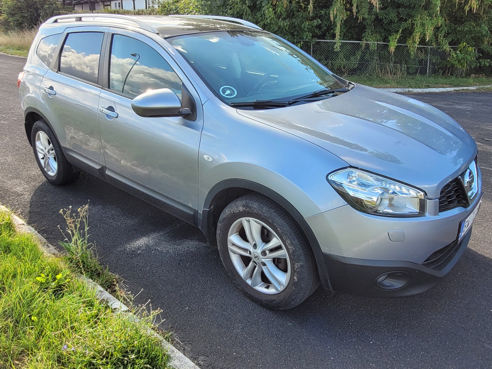 Nissan Qashqai+2 til salg hos Nabilli