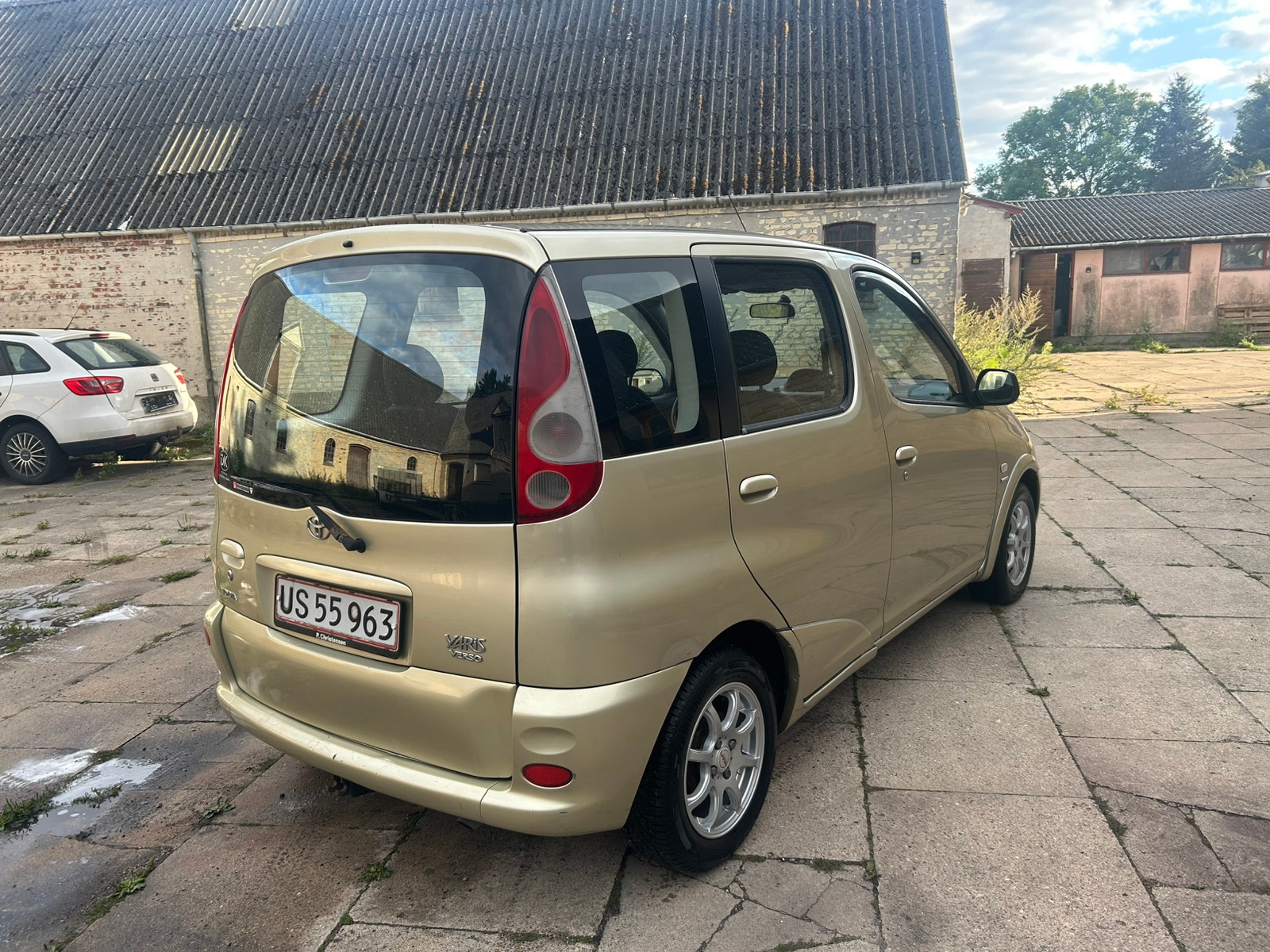 Toyota Yaris Verso til salg hos Nabilli