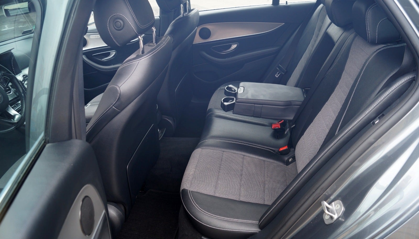 Mercedes E220 d til salg hos Nabilli