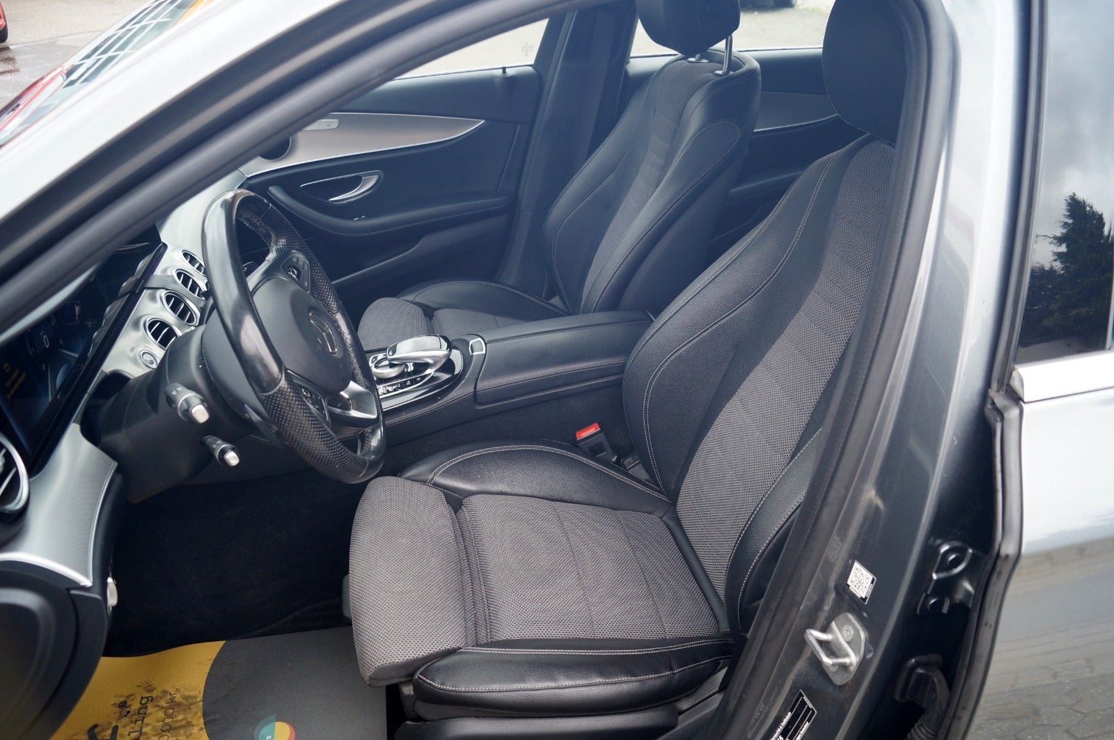 Mercedes E220 d til salg hos Nabilli