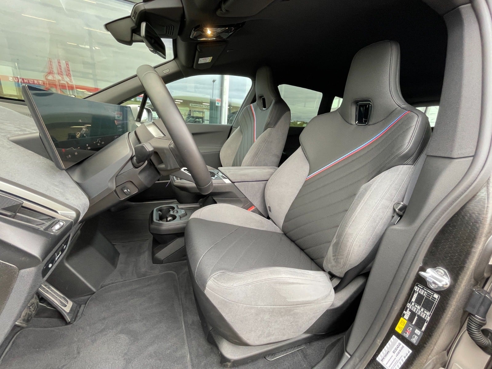 BMW iX til salg hos Nabilli