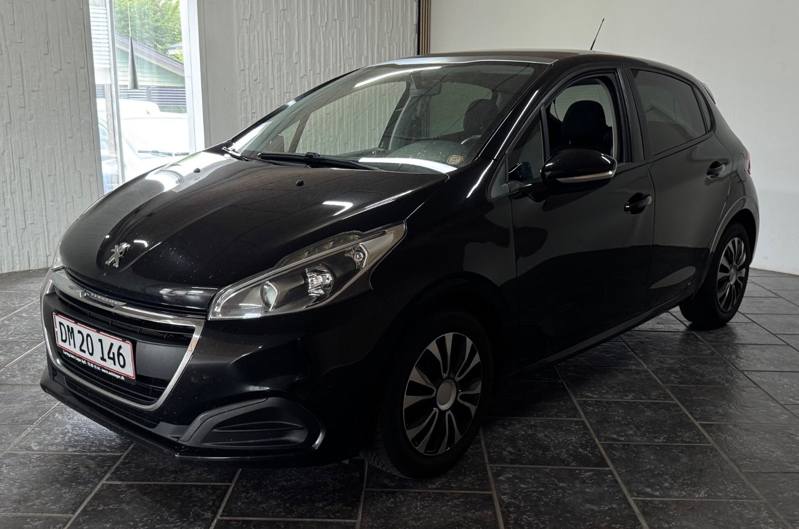 Peugeot 208 til salg hos Nabilli