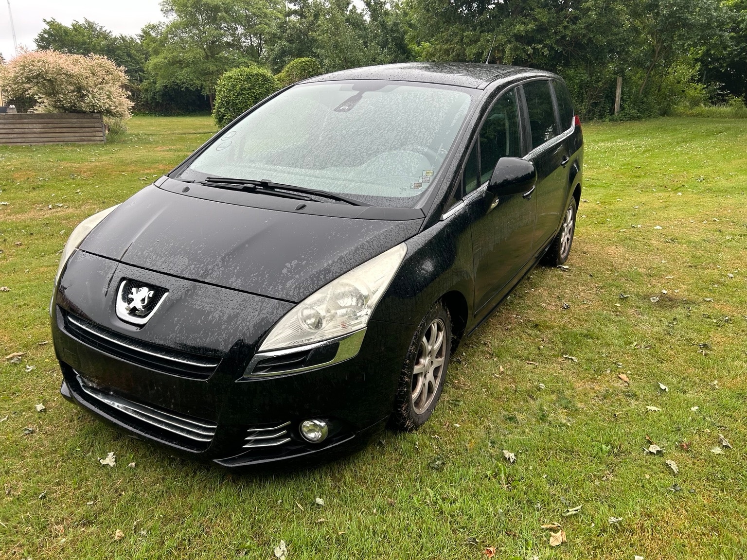 Peugeot 5008 til salg hos Nabilli