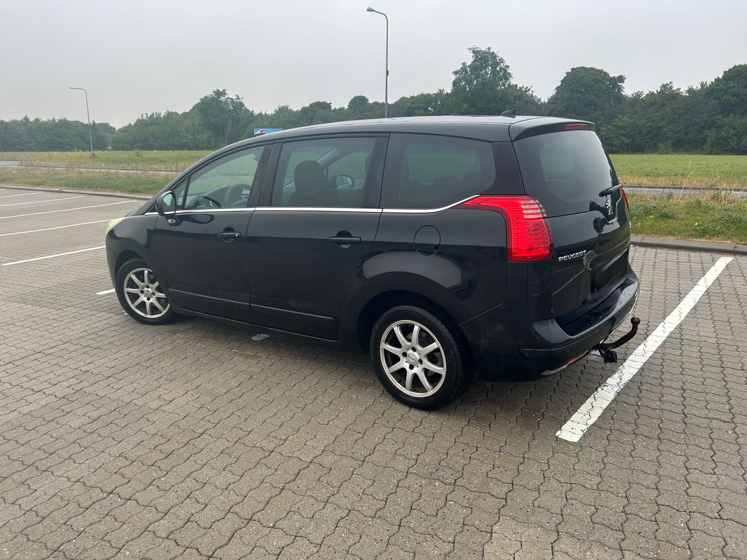 Peugeot 5008 til salg hos Nabilli