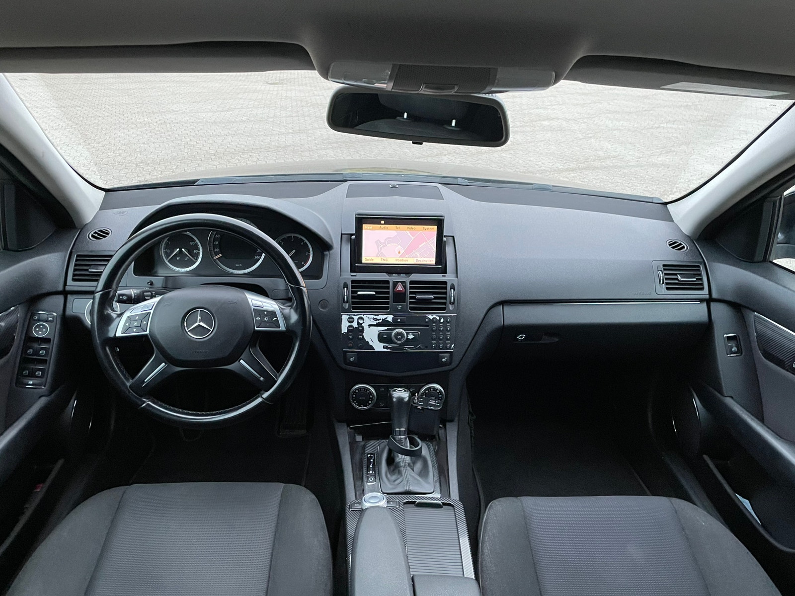 Mercedes C220 til salg hos Nabilli