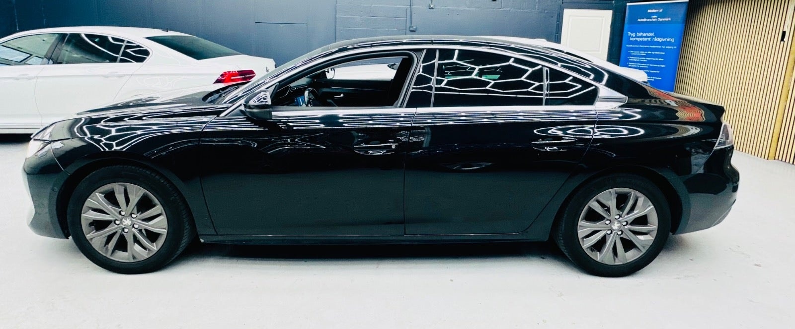 Peugeot 508 til salg hos Nabilli