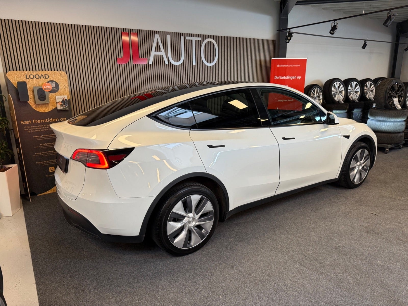 Tesla Model Y til salg hos Nabilli