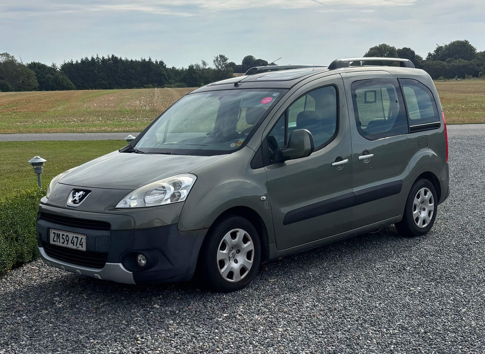 Peugeot Partner Tepee til salg hos Nabilli