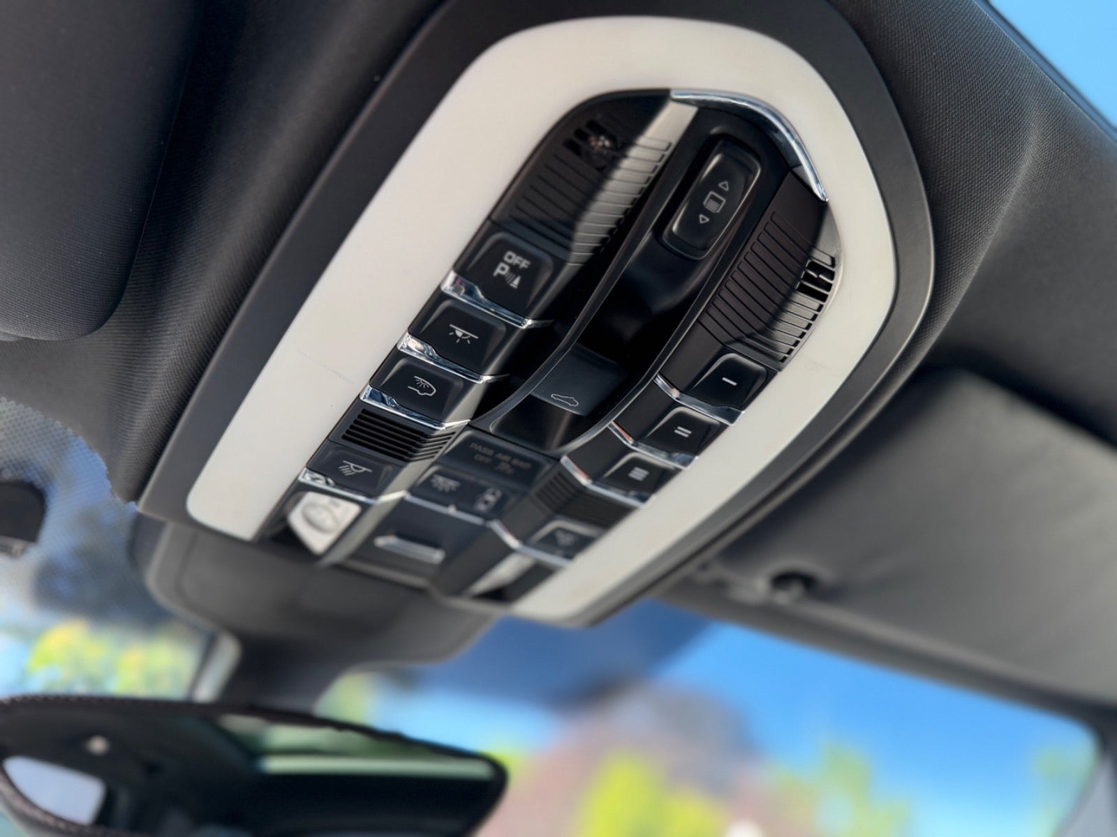 Porsche Cayenne til salg hos Nabilli