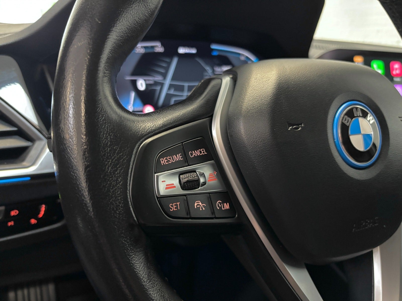 BMW 330e til salg hos Nabilli