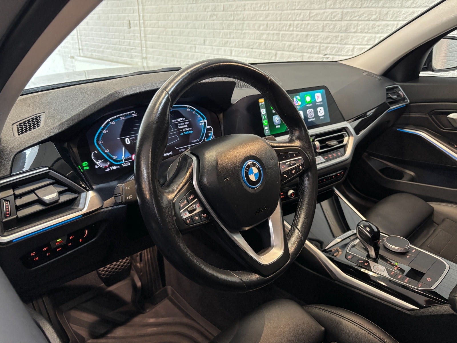 BMW 330e til salg hos Nabilli
