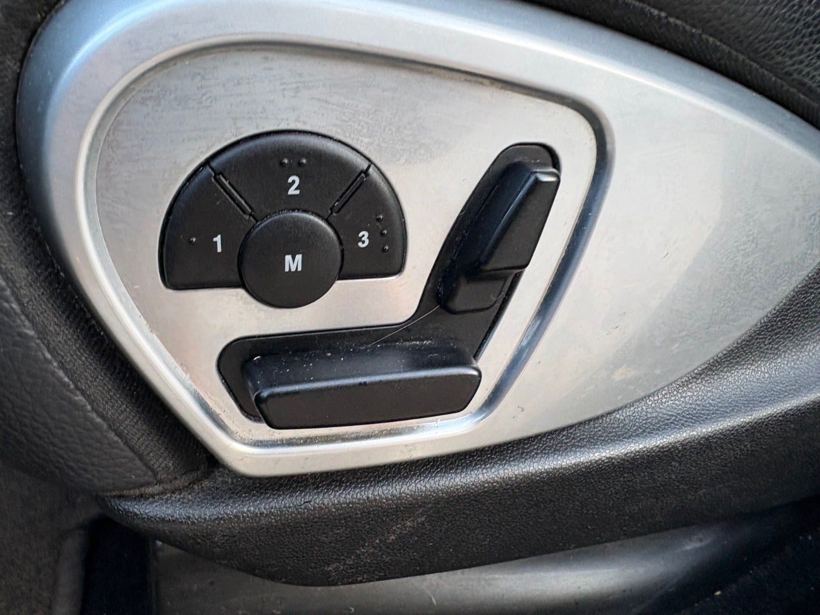 Mercedes R320 til salg hos Nabilli