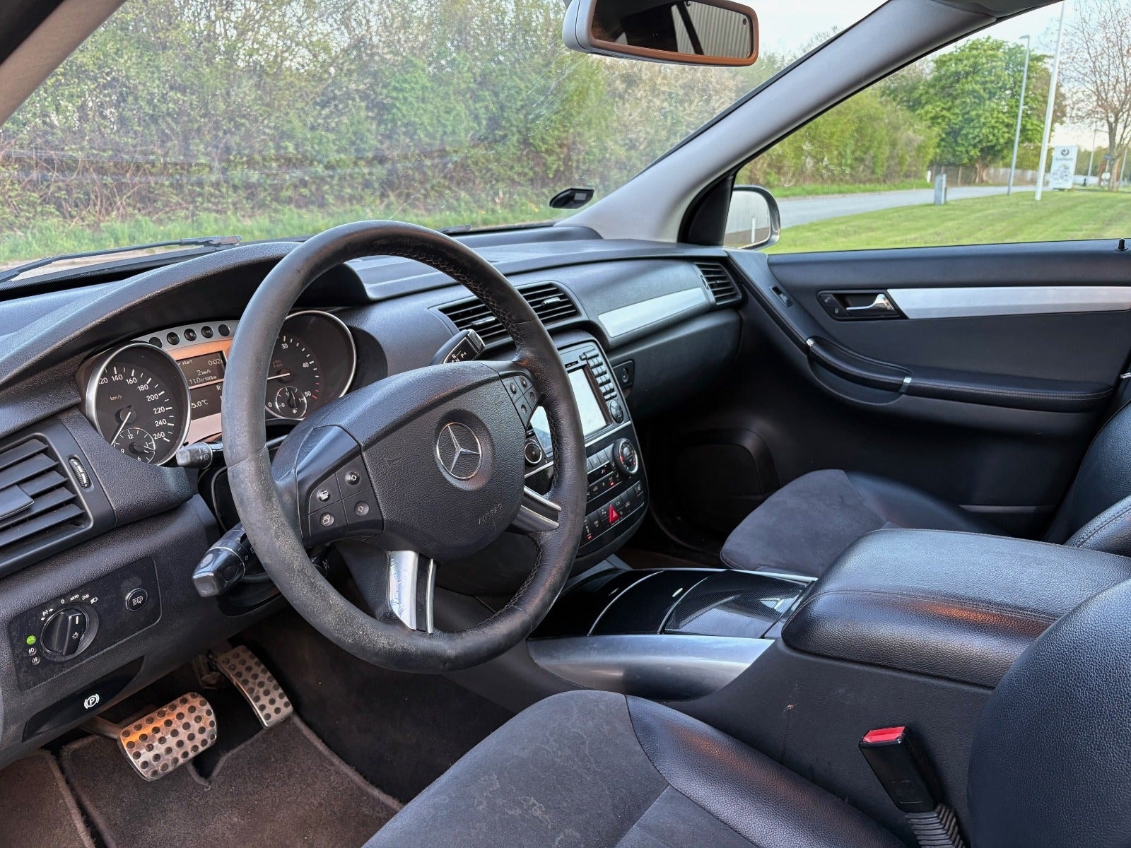 Mercedes R320 til salg hos Nabilli