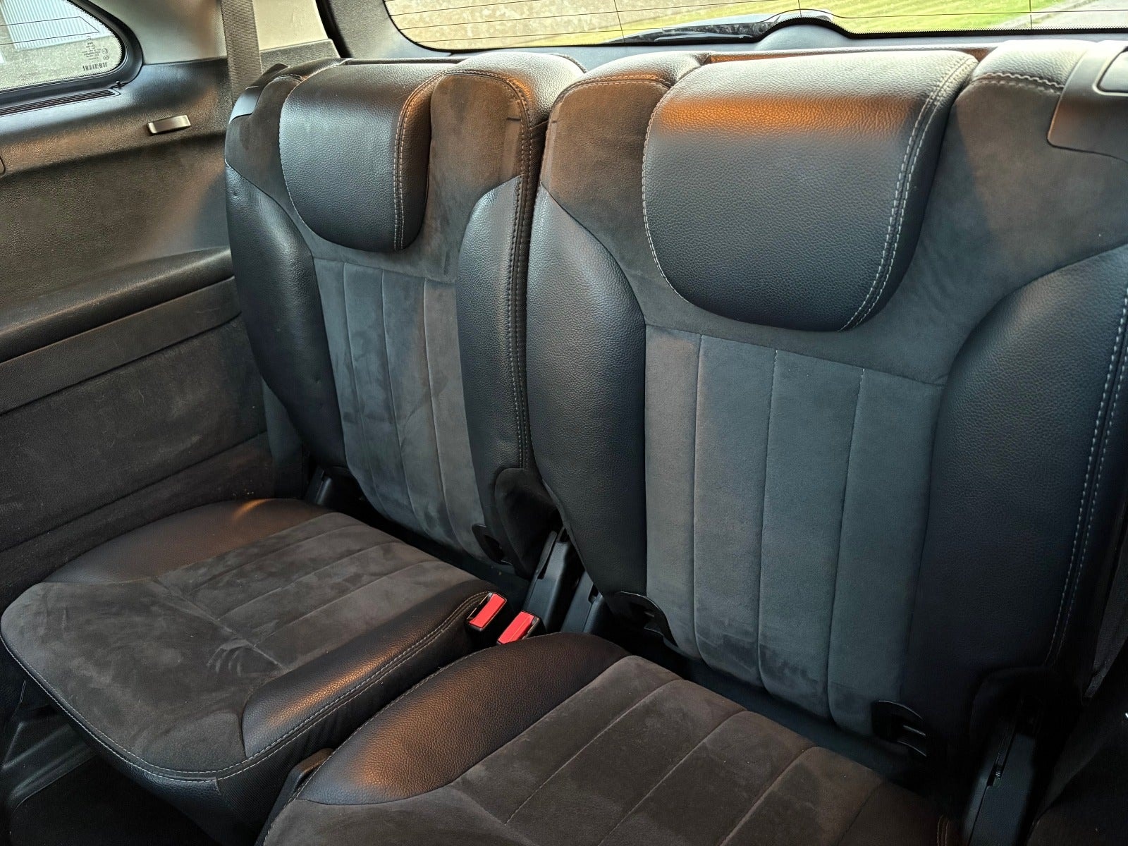 Mercedes R320 til salg hos Nabilli