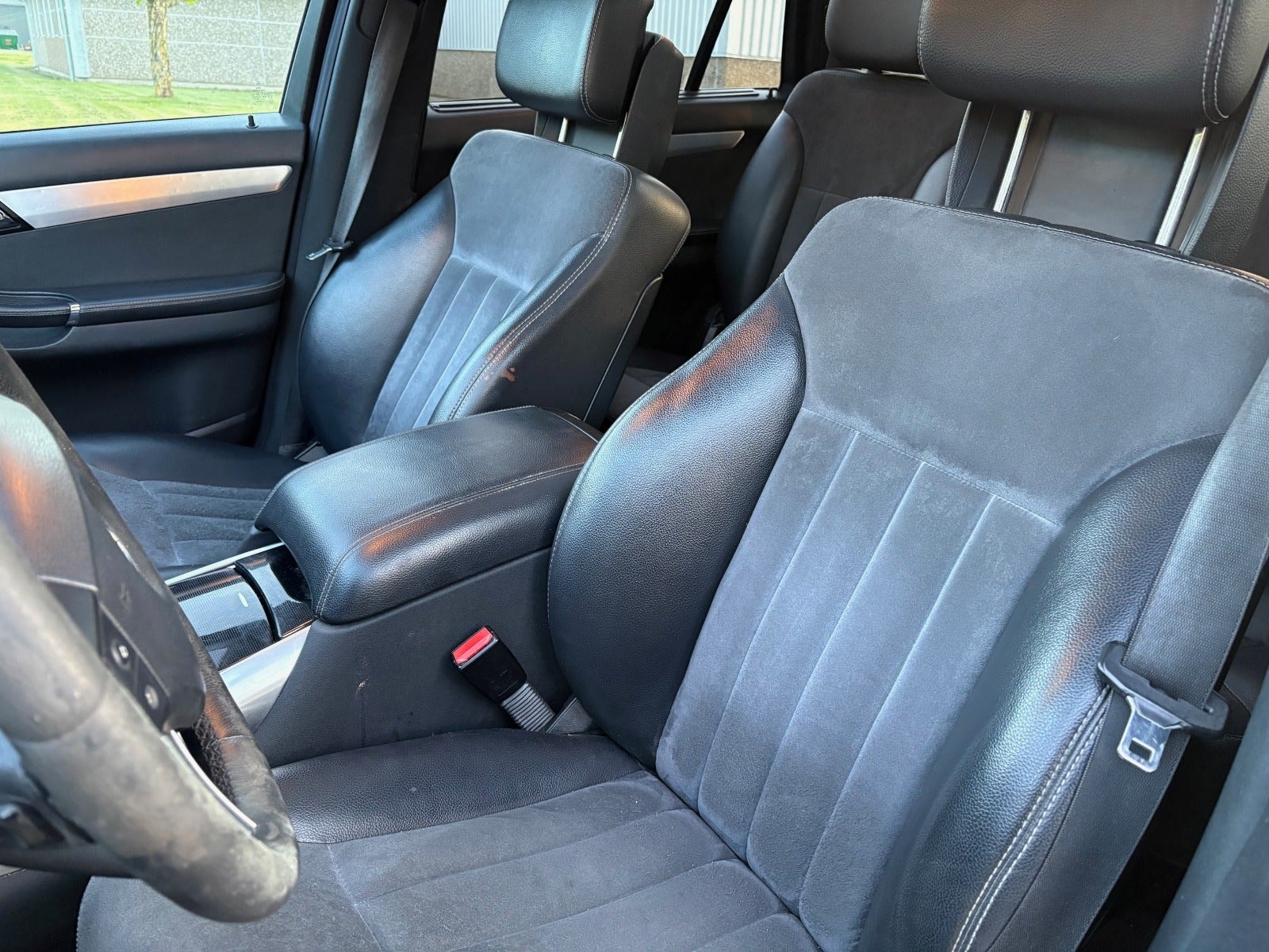 Mercedes R320 til salg hos Nabilli