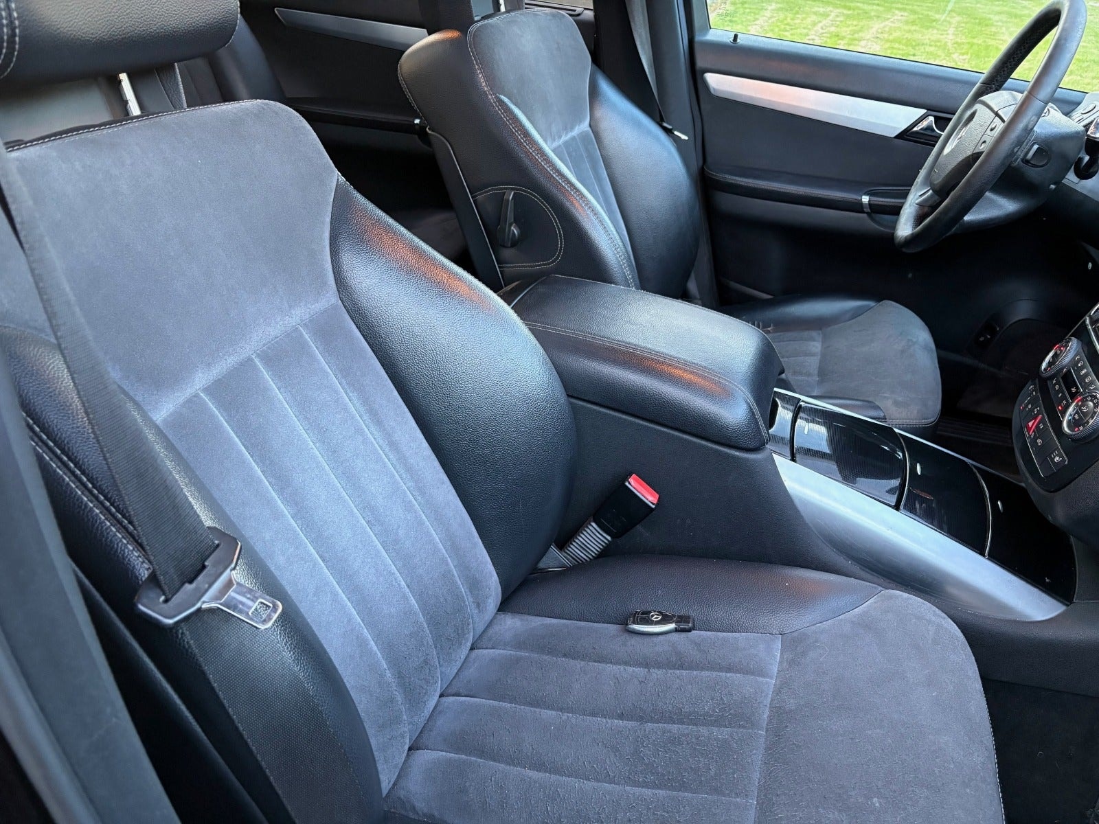 Mercedes R320 til salg hos Nabilli
