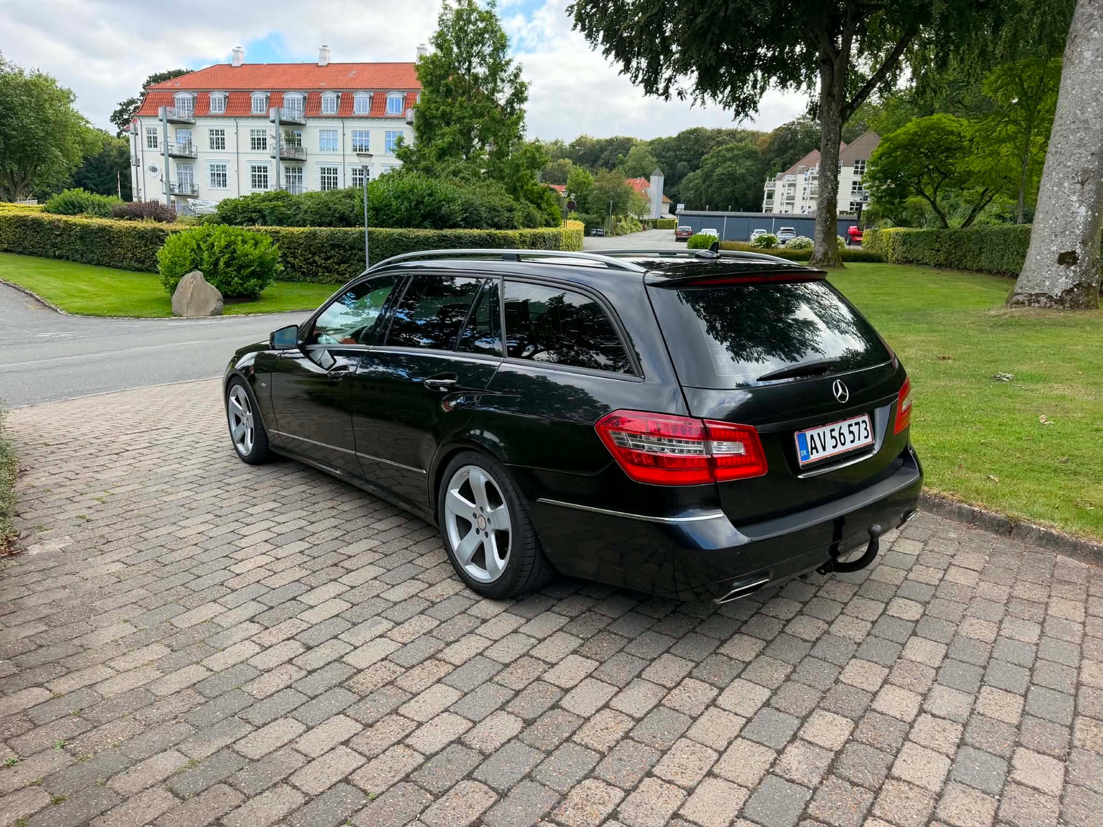 Mercedes 212 til salg hos Nabilli
