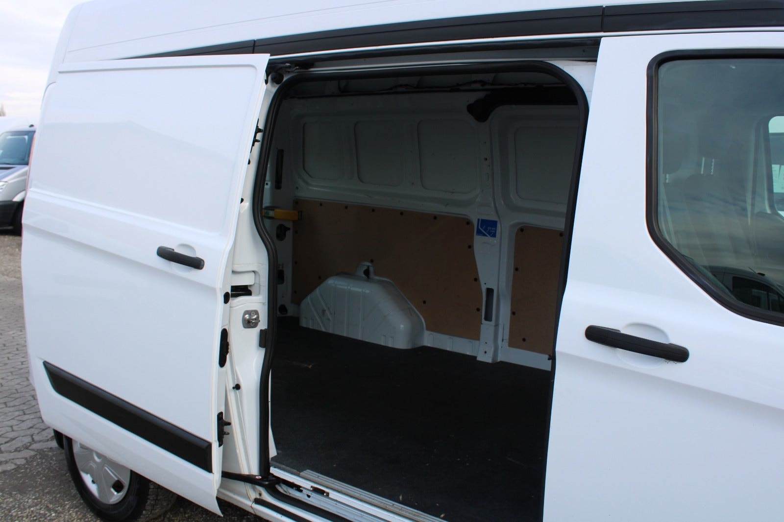 Ford Transit Custom 340L til salg hos Nabilli
