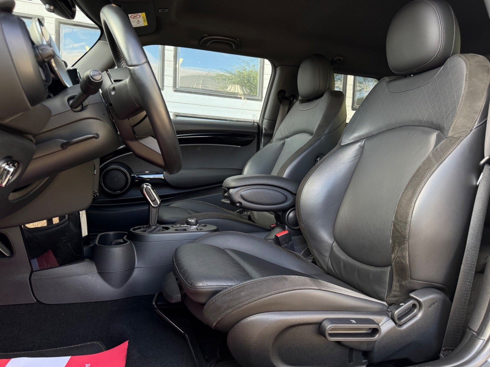 MINI Cooper SE til salg hos Nabilli