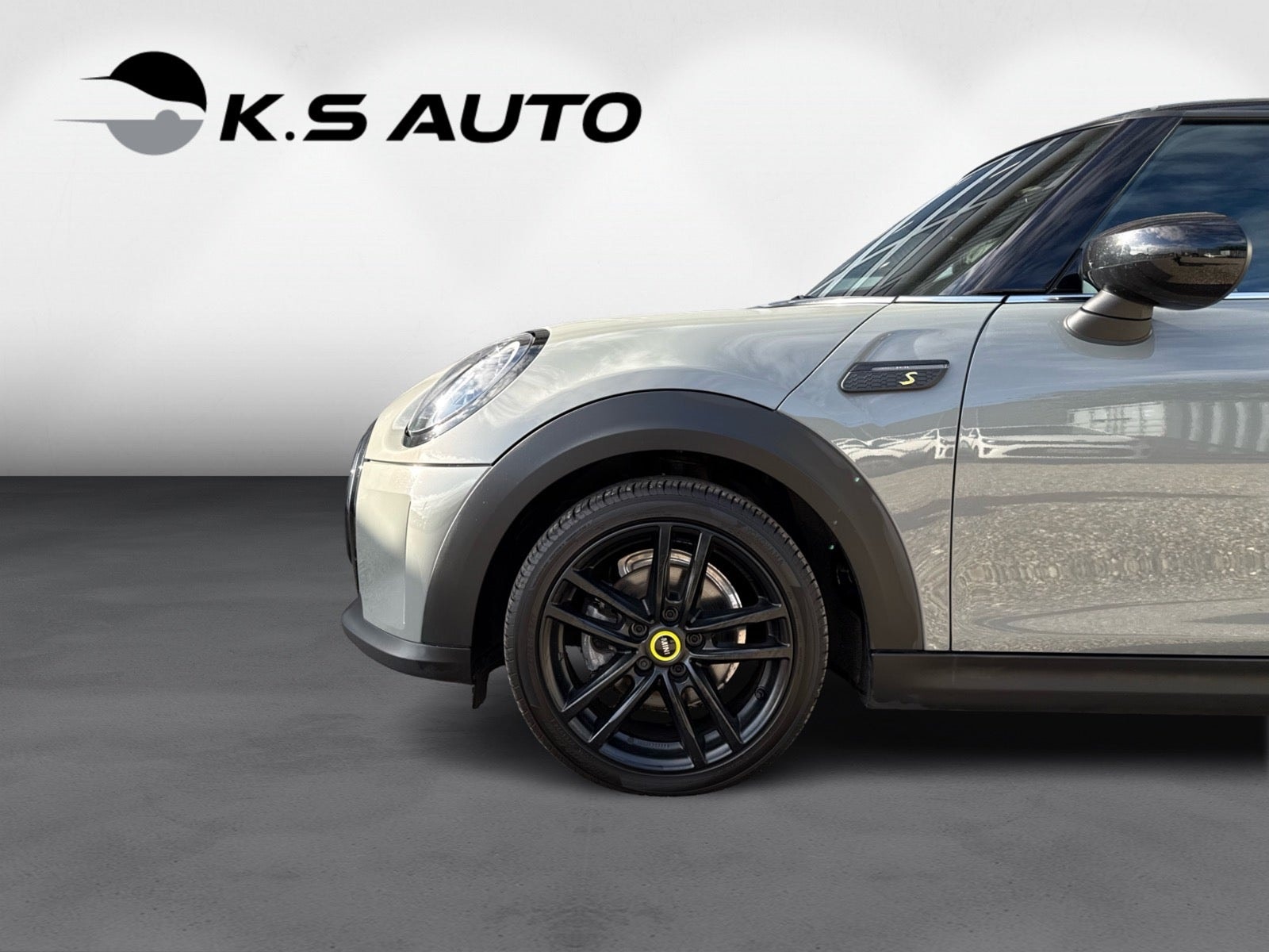 MINI Cooper SE til salg hos Nabilli