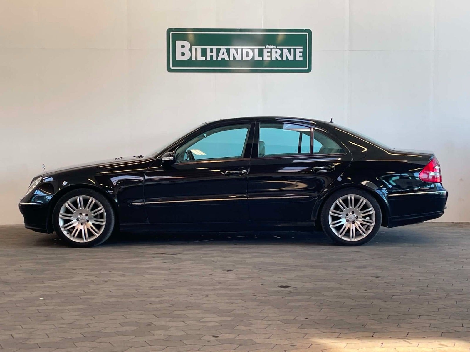 Mercedes E270 til salg hos Nabilli