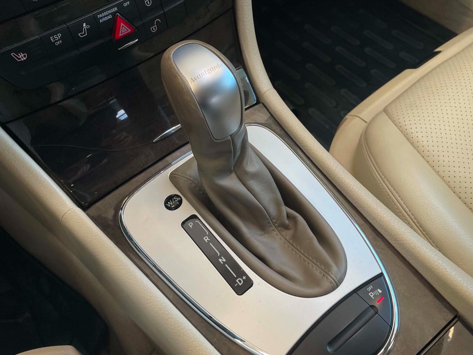 Mercedes E270 til salg hos Nabilli