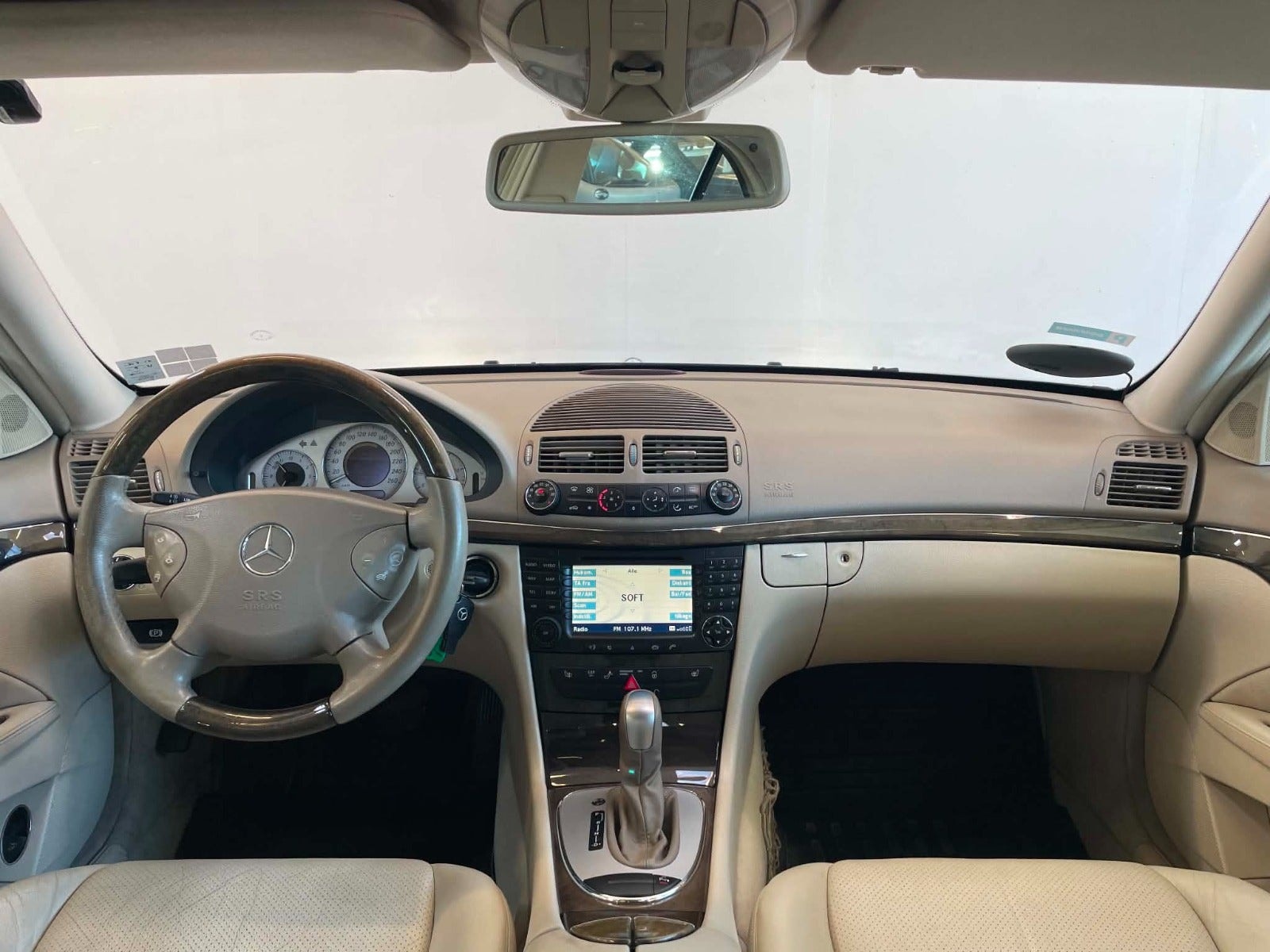 Mercedes E270 til salg hos Nabilli