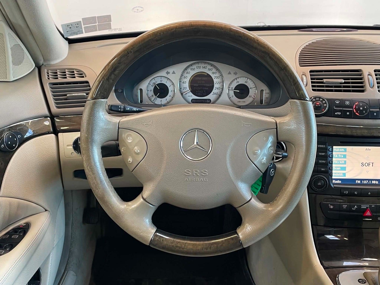 Mercedes E270 til salg hos Nabilli