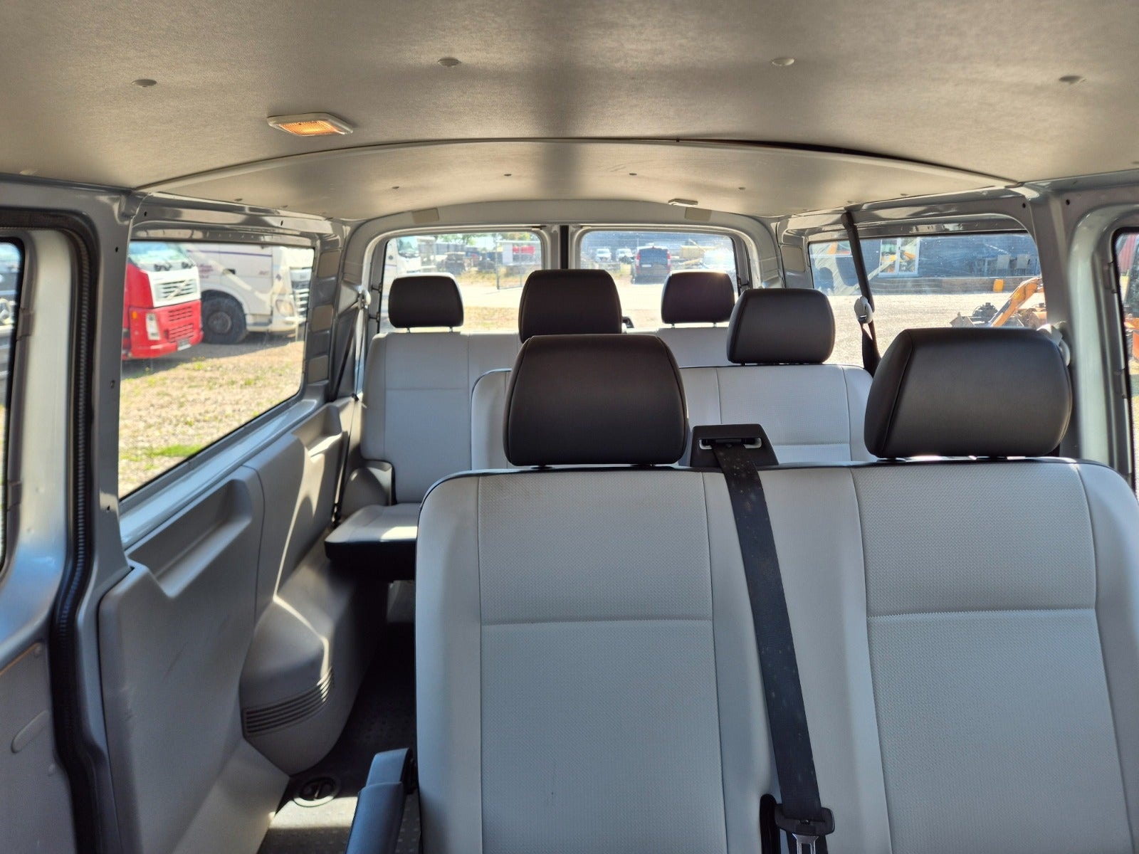 VW Transporter til salg hos Nabilli