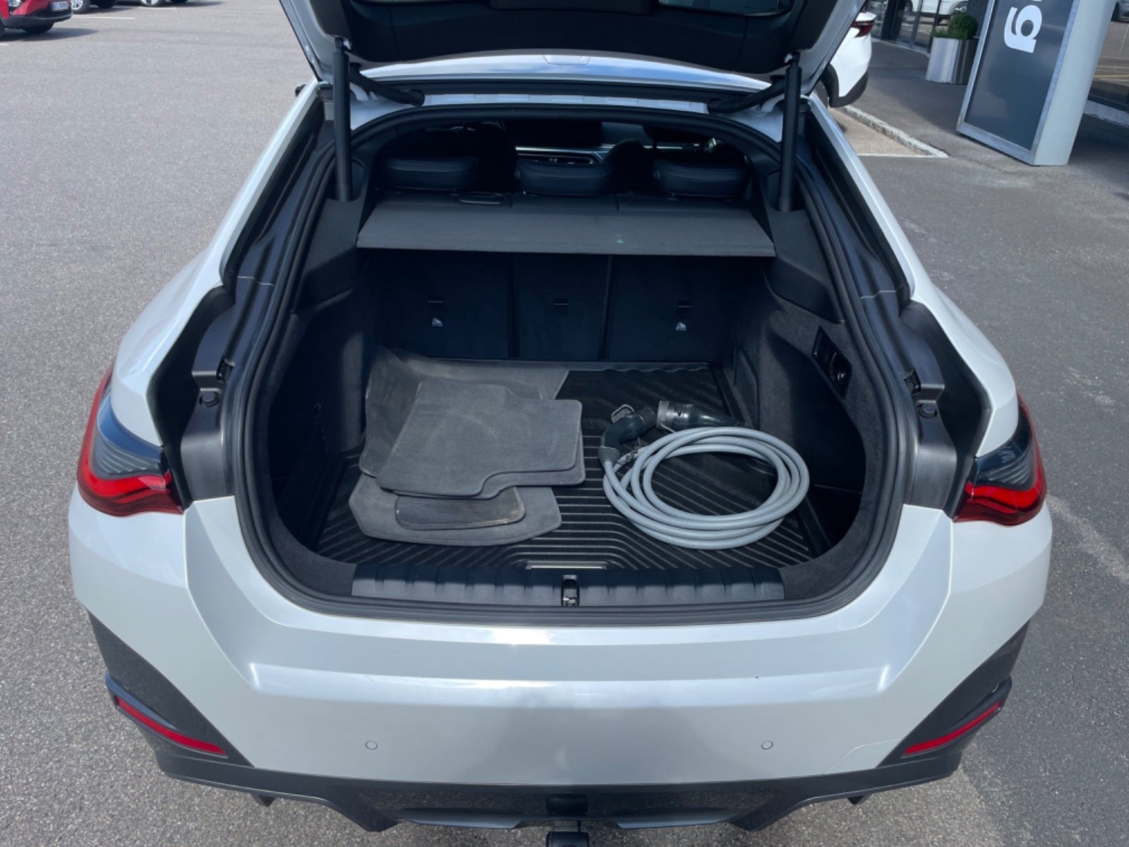 BMW i4 til salg hos Nabilli