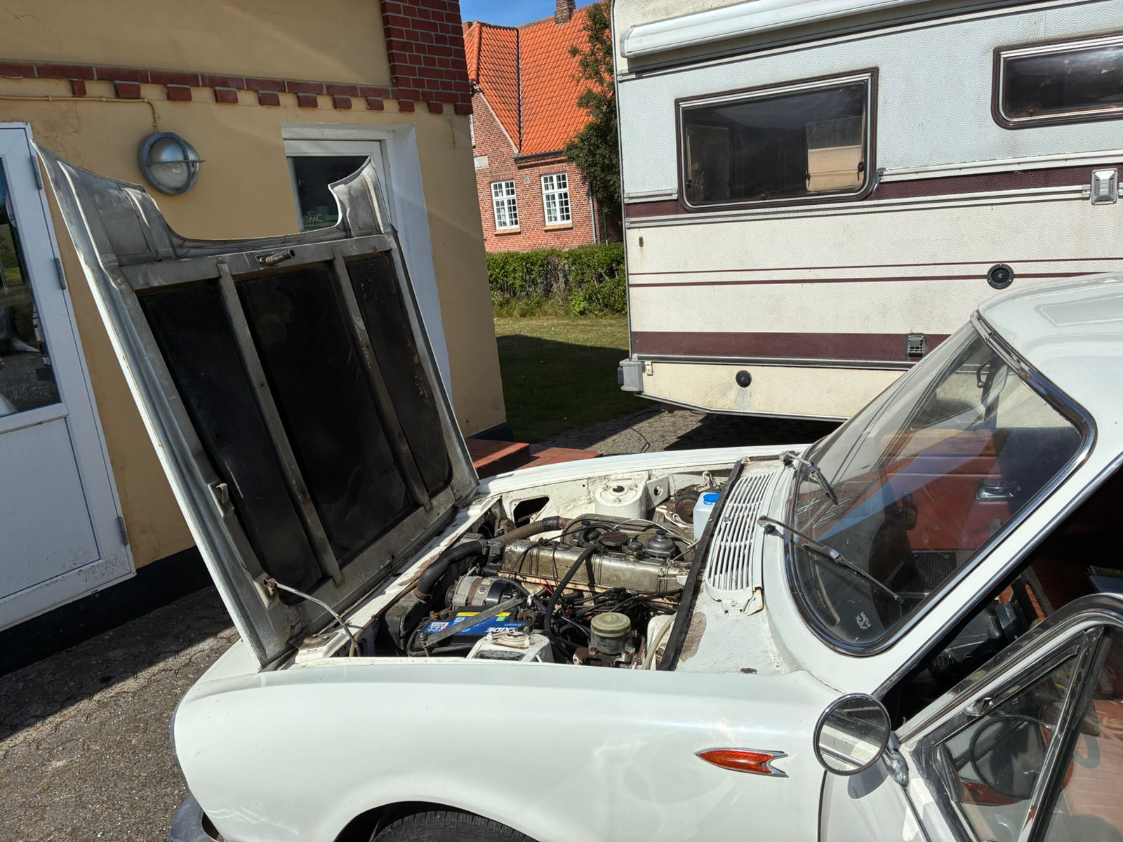 Triumph 2000 til salg hos Nabilli