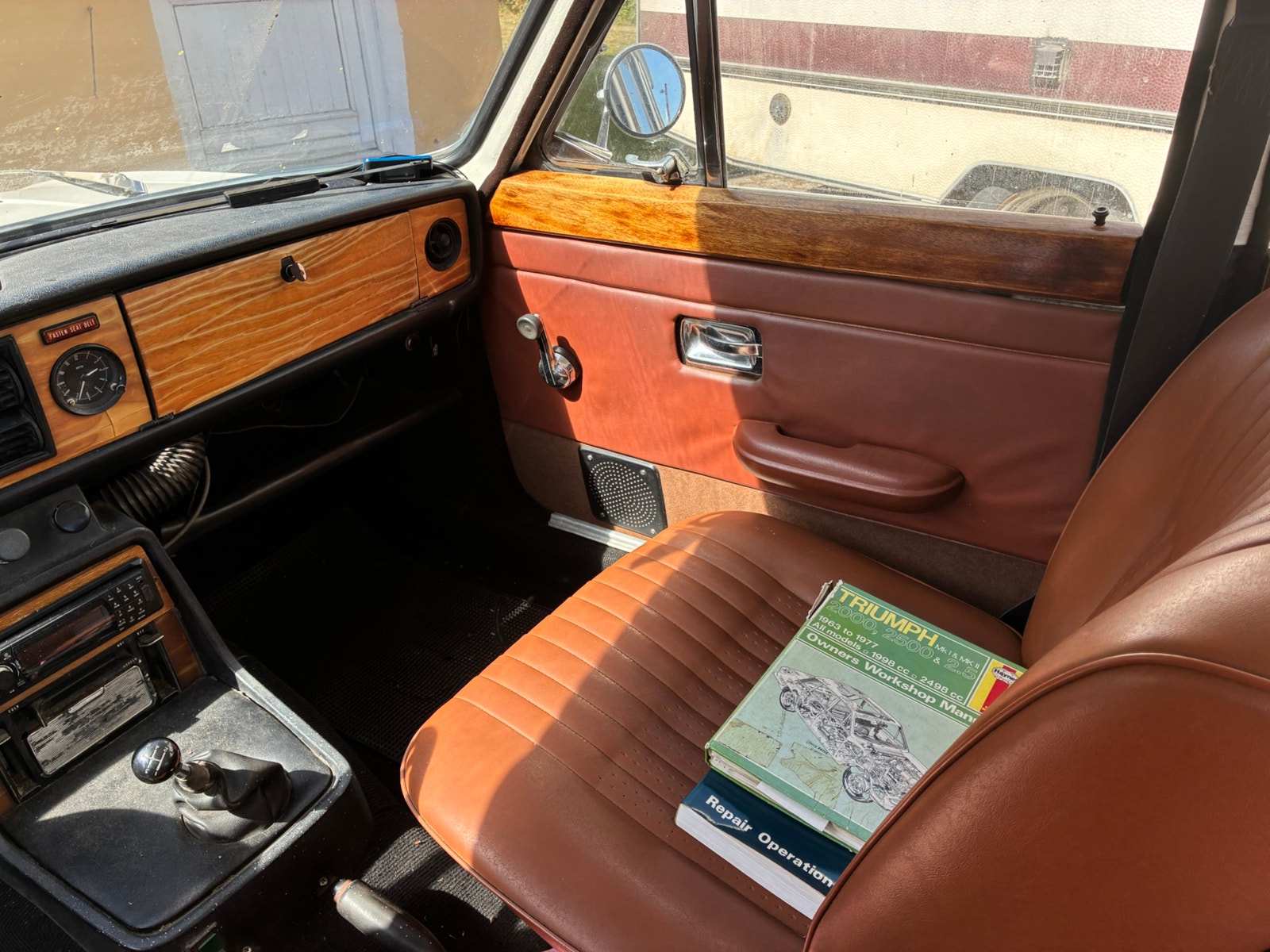 Triumph 2000 til salg hos Nabilli