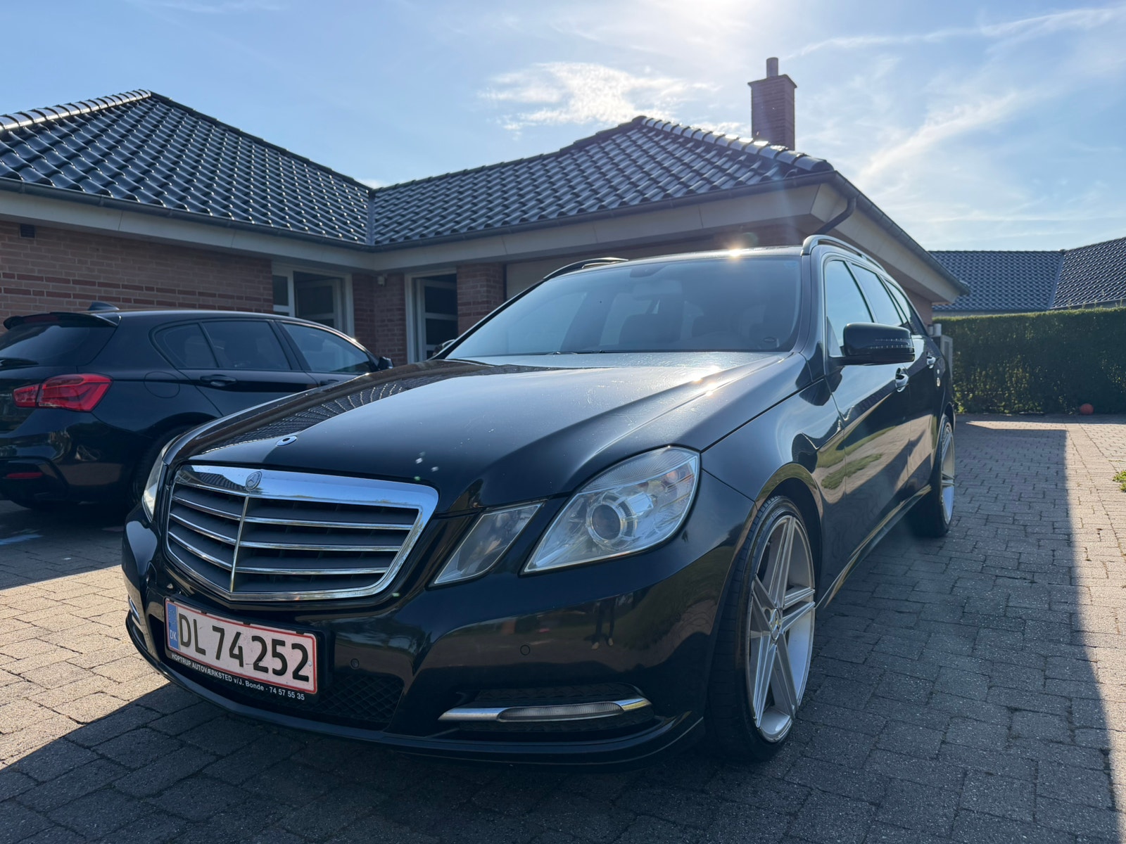 Mercedes E200 til salg hos Nabilli
