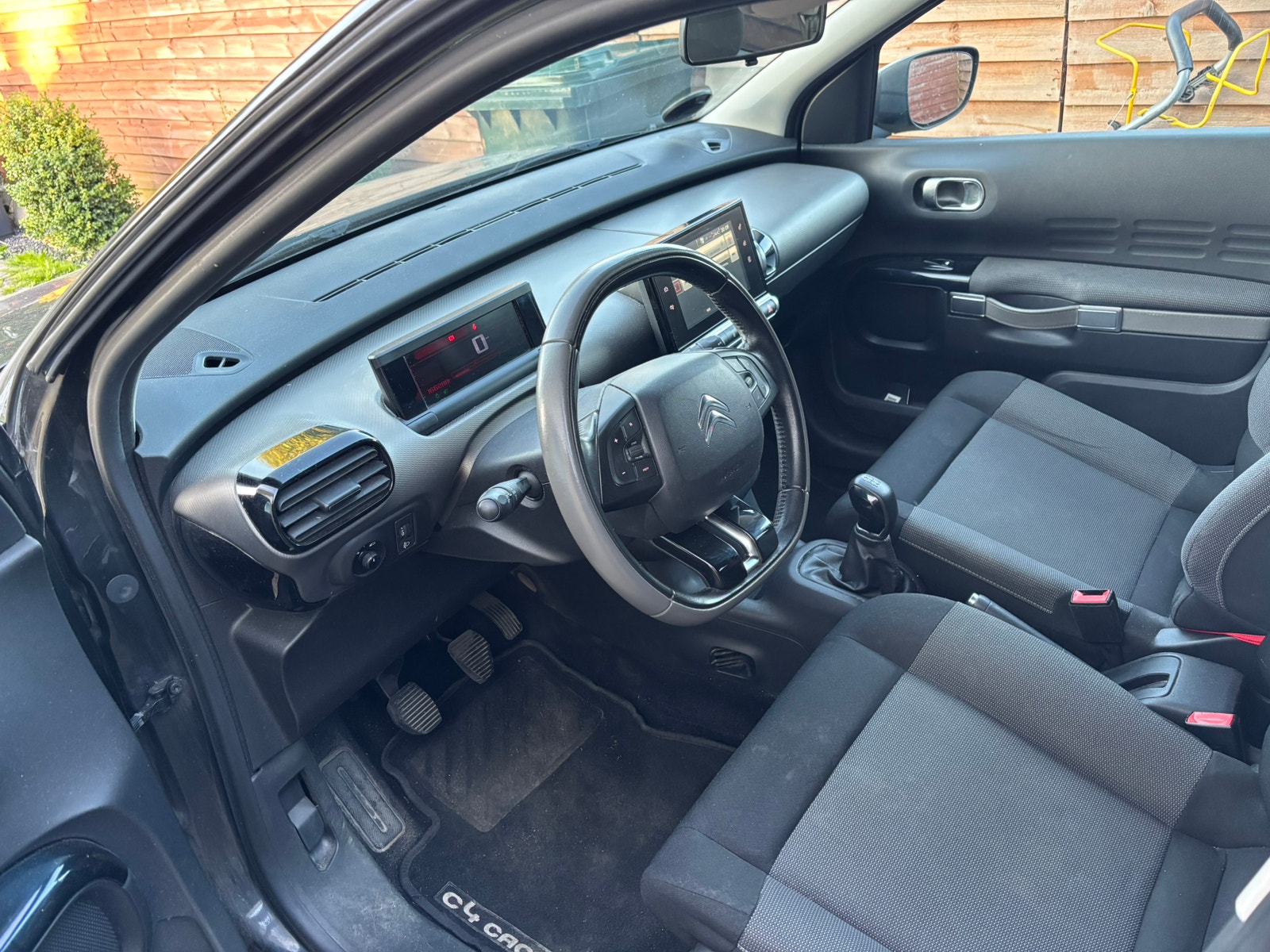 Citroen C4 Cactus til salg hos Nabilli