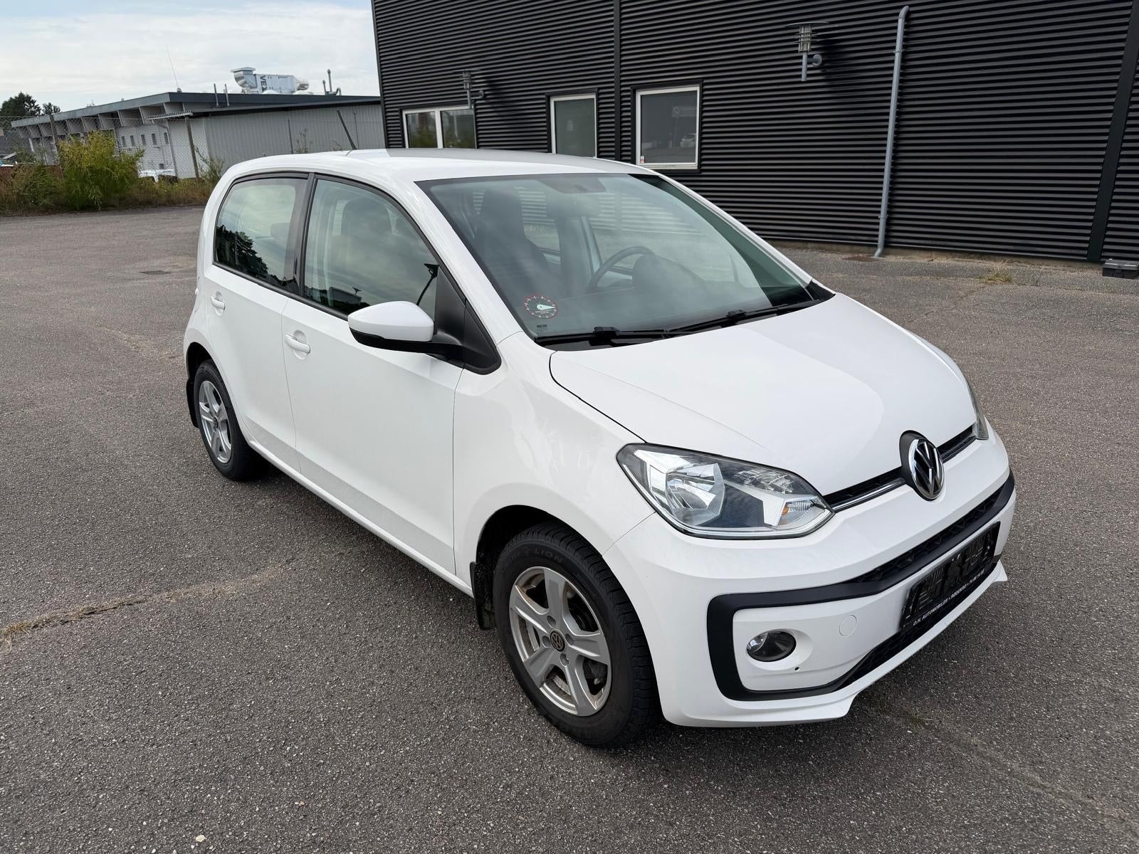 VW UP! til salg hos Nabilli