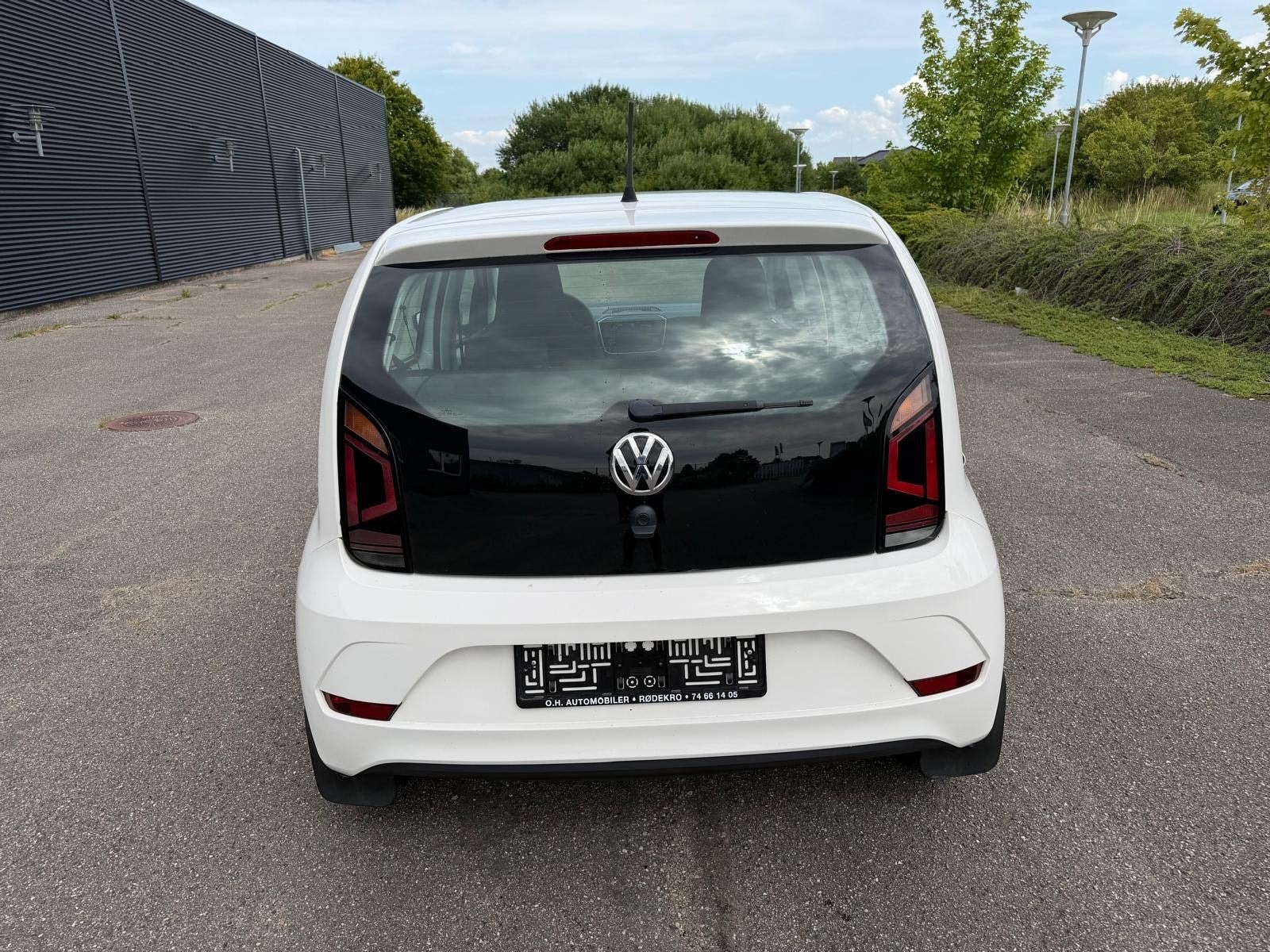VW UP! til salg hos Nabilli