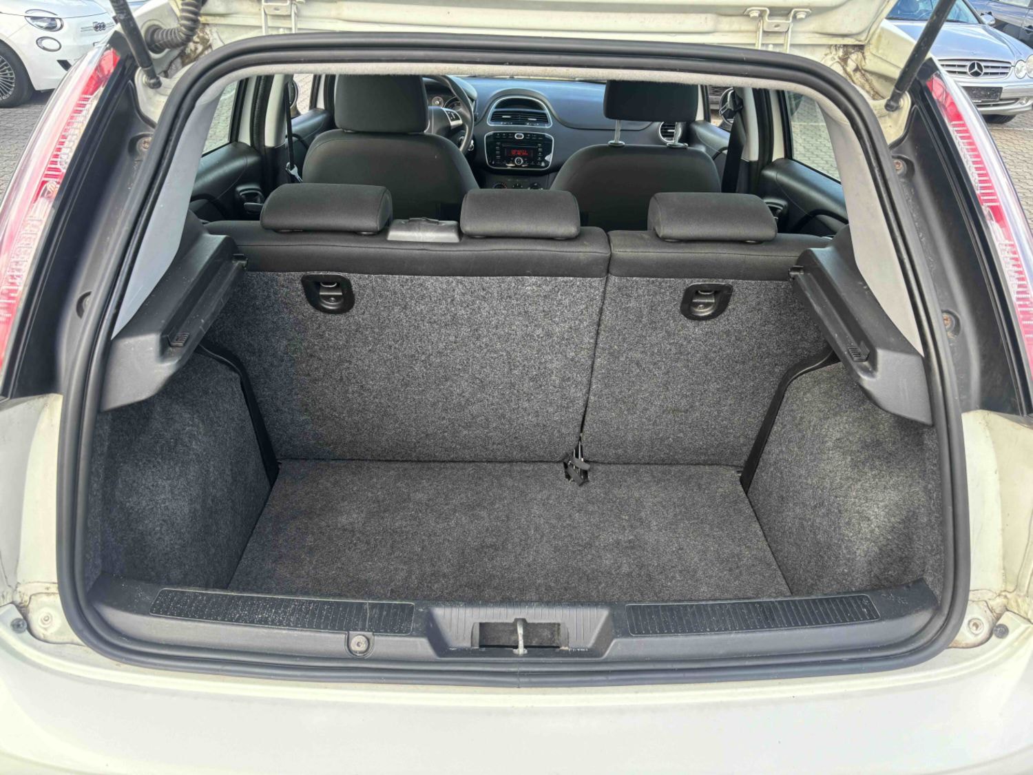 Fiat Punto til salg hos Nabilli