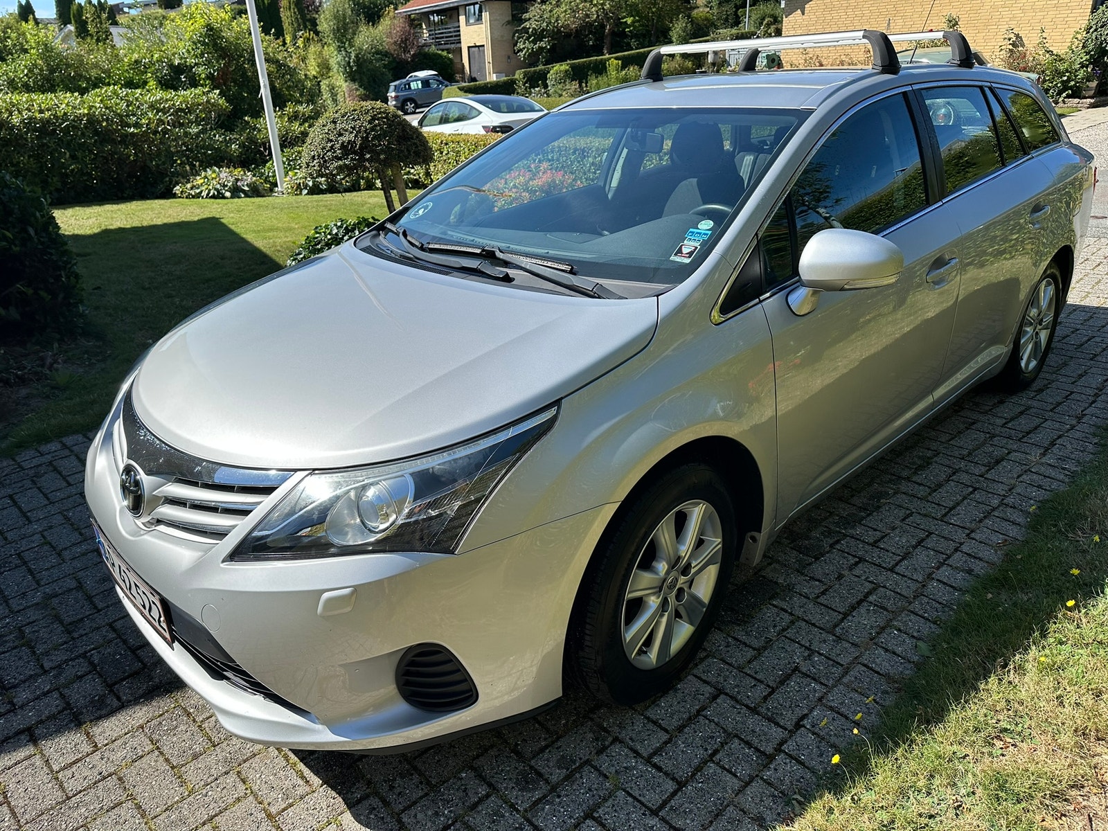 Toyota Avensis til salg hos Nabilli