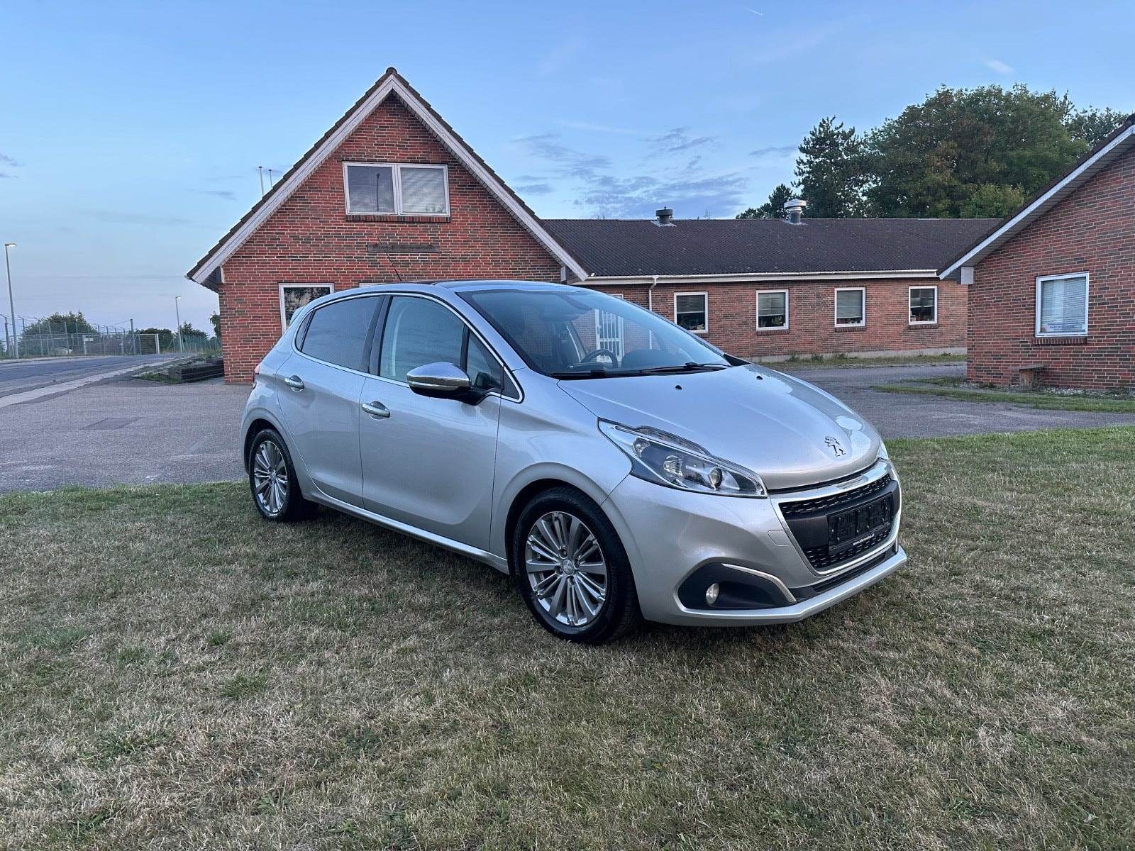 Peugeot 208 – billede 3