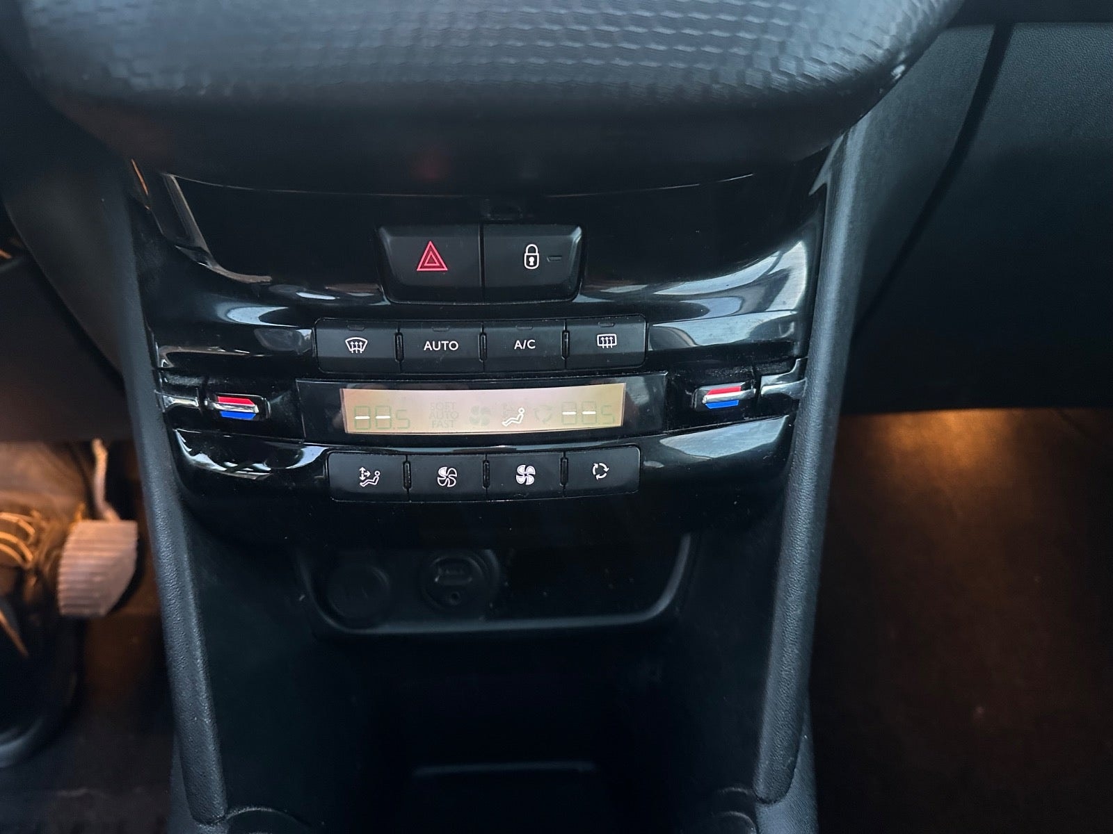 Peugeot 208 – billede 4