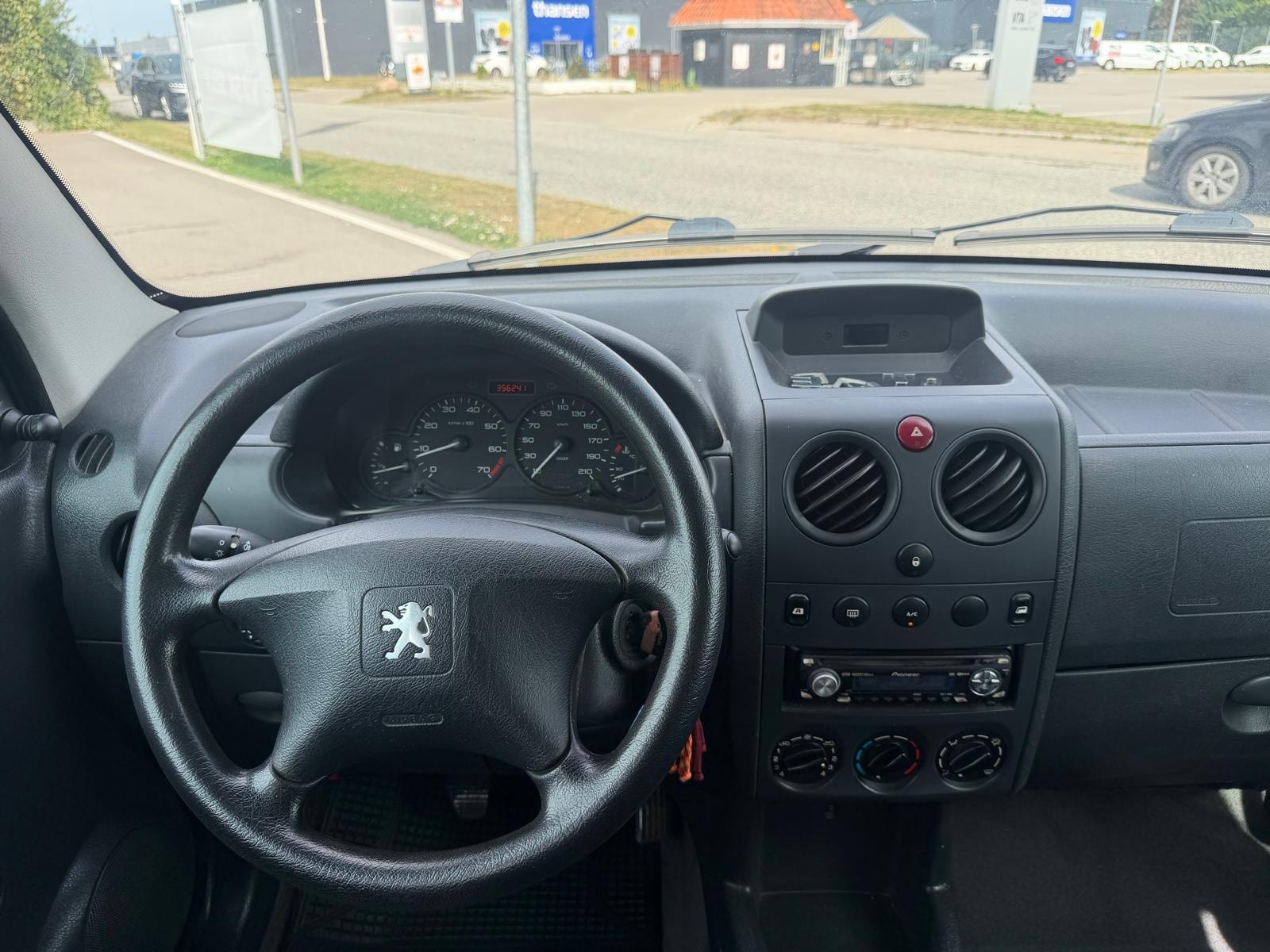 Peugeot Partner til salg hos Nabilli