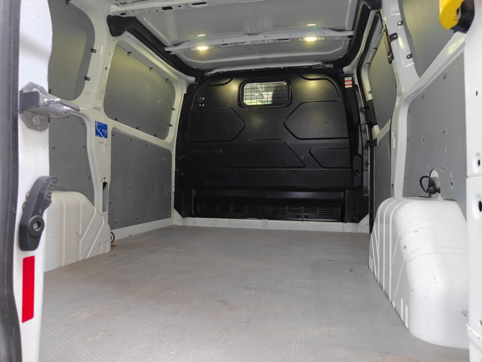 Ford Transit Custom 270S til salg hos Nabilli