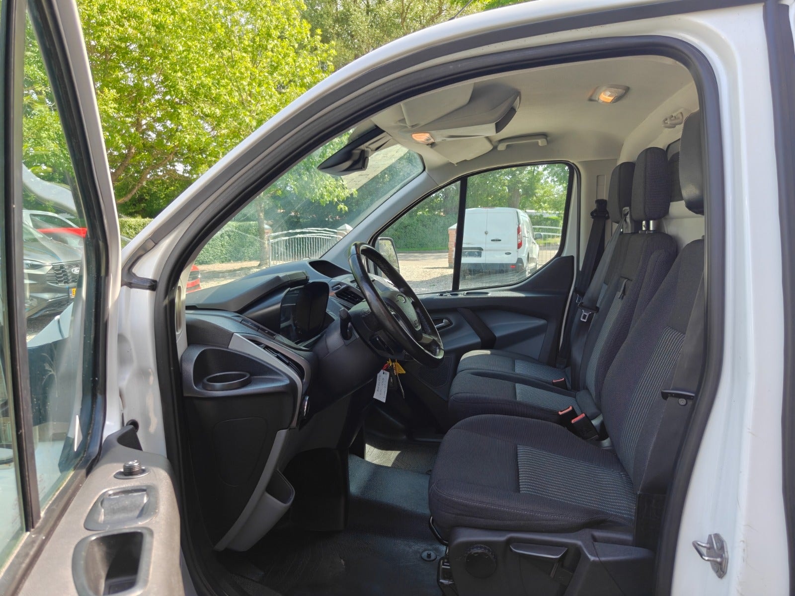 Ford Transit Custom 270S til salg hos Nabilli