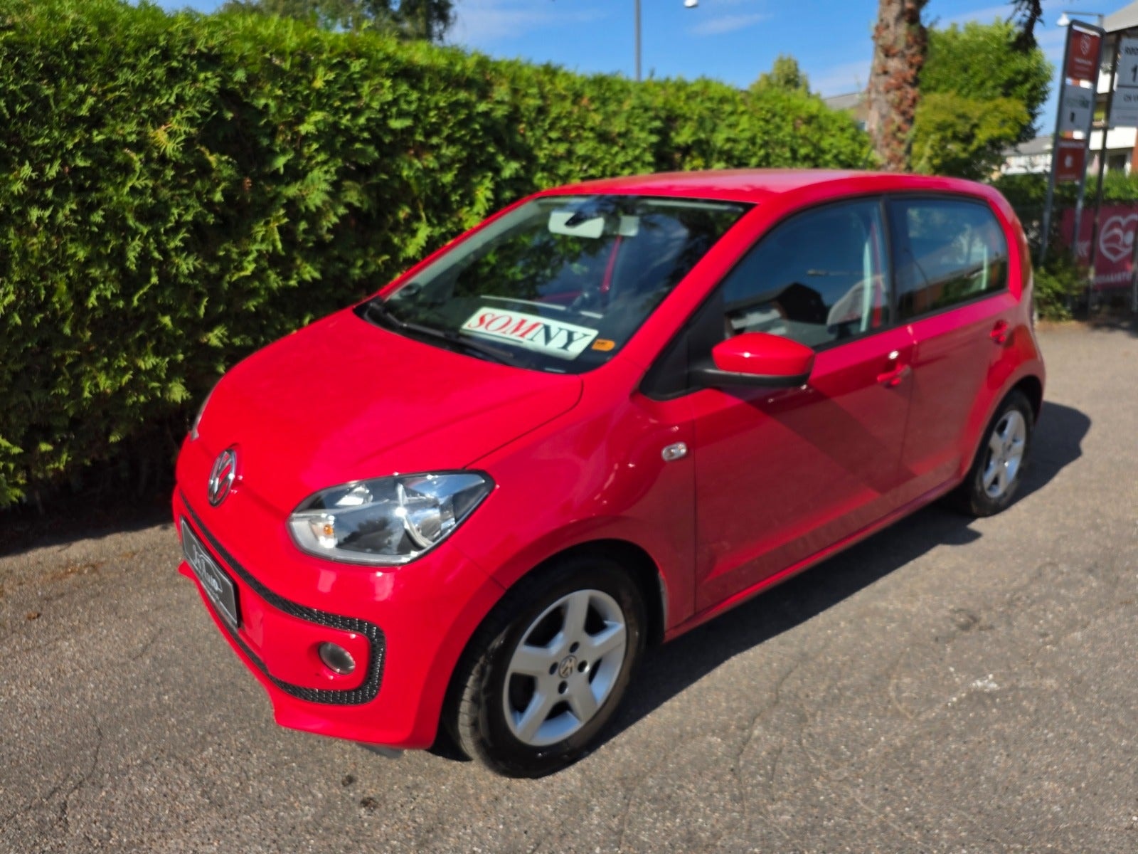 VW UP! til salg hos Nabilli