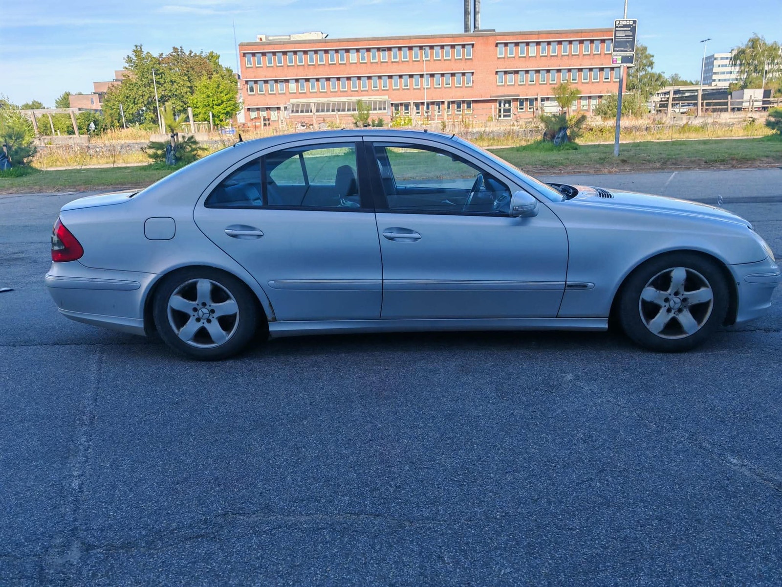 Mercedes 320 E til salg hos Nabilli