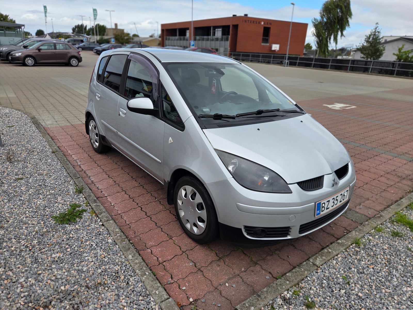 Mitsubishi Colt til salg hos Nabilli