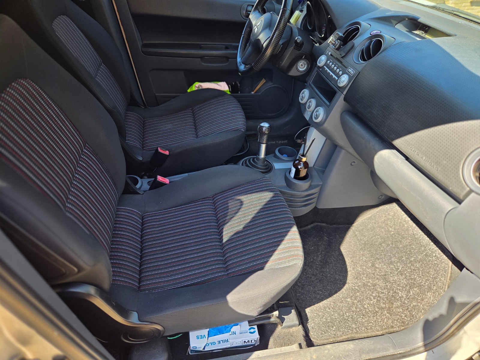 Mitsubishi Colt til salg hos Nabilli